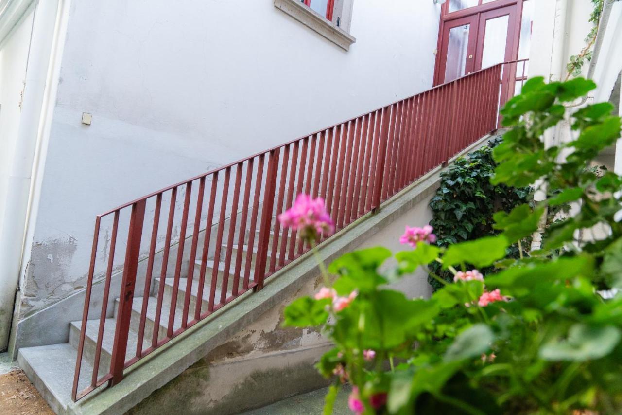 Carlone House Appartement Eger Buitenkant foto