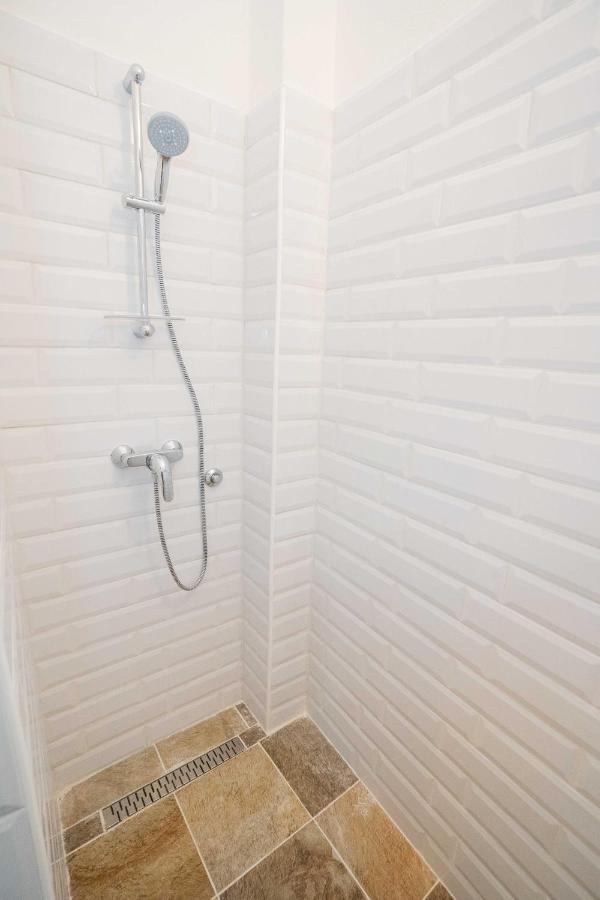 Carlone House Appartement Eger Buitenkant foto